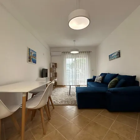 Joni's Twin Apartmán Golem (Tirana)