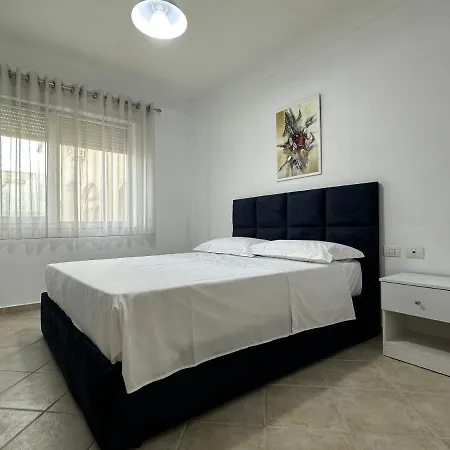 Joni's Twin Apartament Golem (Tirana)