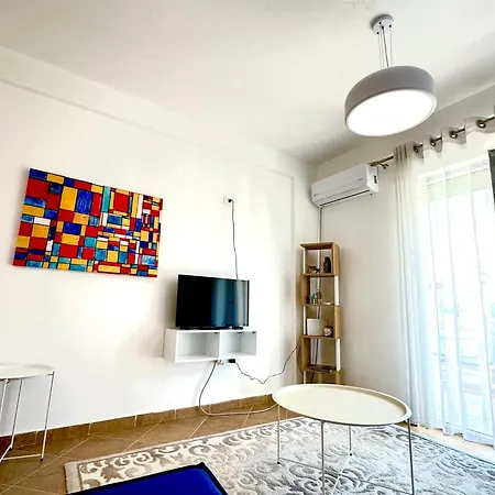 Joni's Twin Apartmán Golem (Tirana)